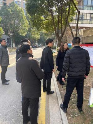 無(wú)錫市住房和城鄉(xiāng)建設(shè)局對(duì)宜興市2022年度"先鋒物業(yè)"和黨建引領(lǐng)物業(yè)管理服務(wù)工作示范點(diǎn)進(jìn)行考核驗(yàn)收